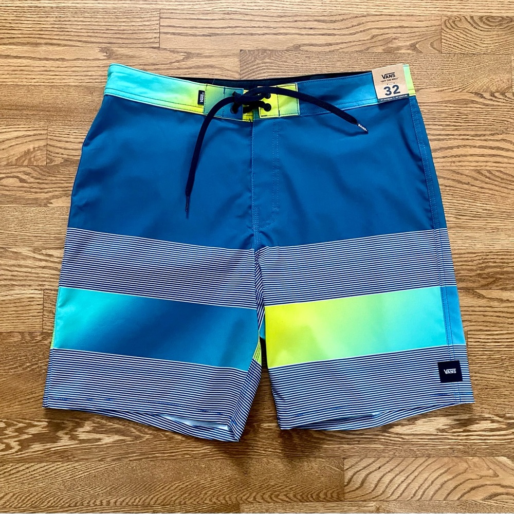 VANS Era Men’s 32 Board Shorts Swim Trunks YNA Blue NEW